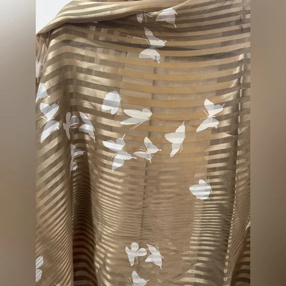 Vintage Gucci "Flora" Silk Stole Butterfly & Floral Motif by V. Accornero - Picture 5 of 10